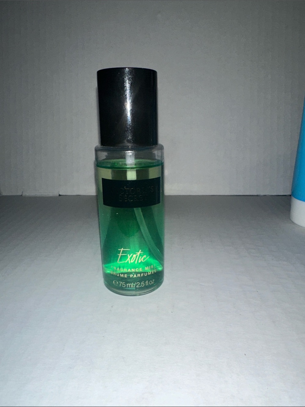 Victoria’s Secret Santa Exotic Fragrance Mist - Green Bottle